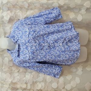St. John's Bay size Medium Petite, blue & white floral pattern button down shirt